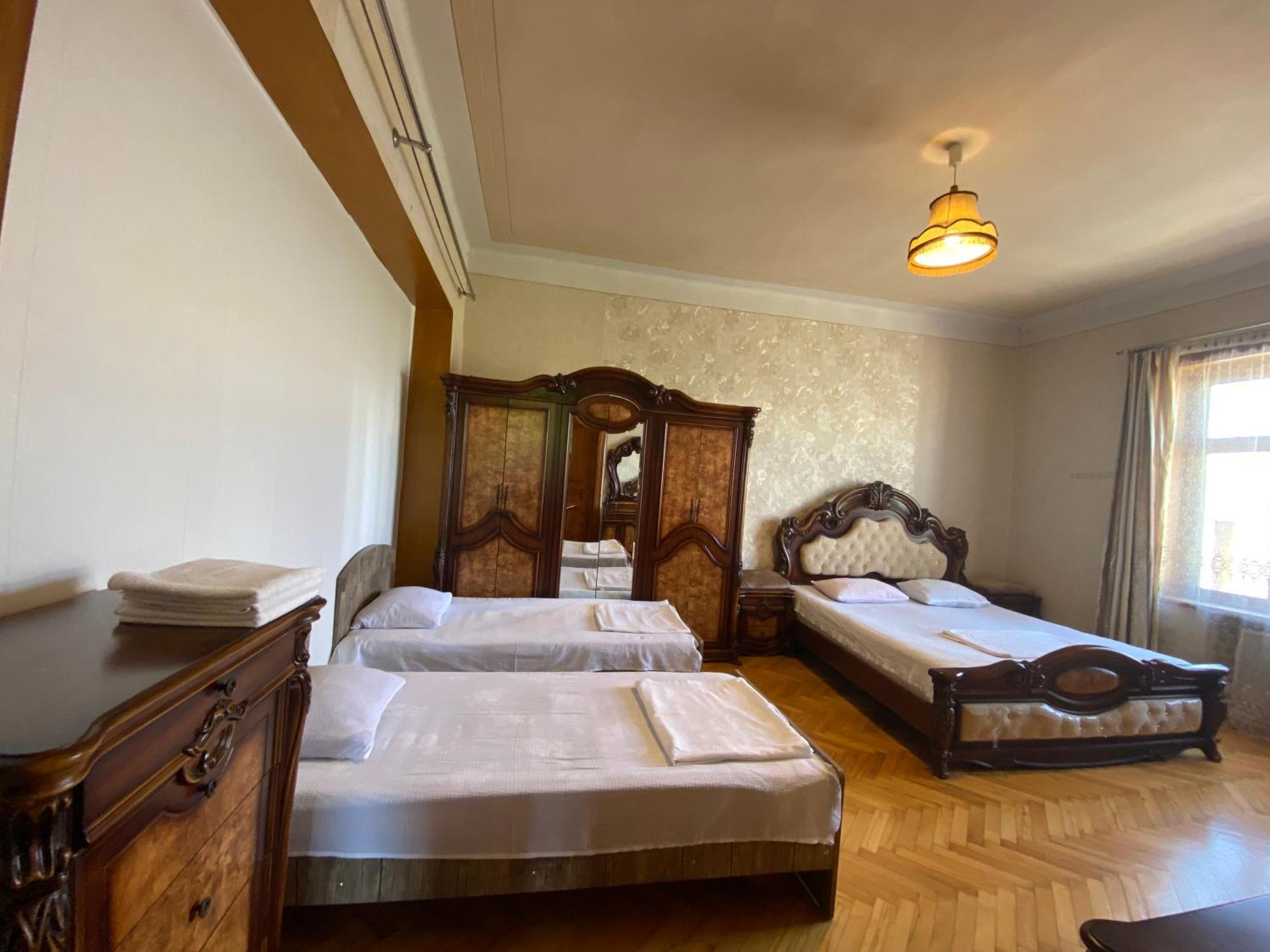 Hotel Valiko House In Telavi Esterno foto