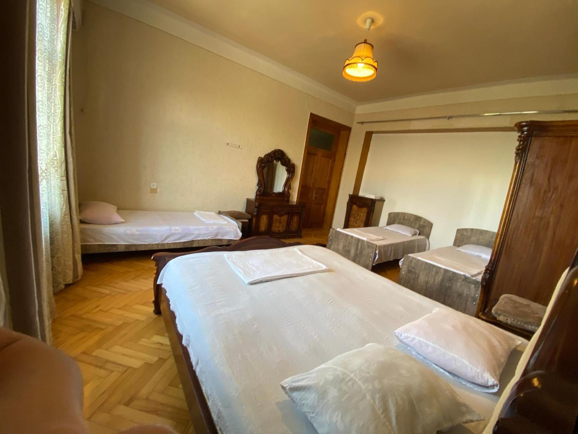 Hotel Valiko House In Telavi Esterno foto